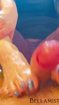 Footjob