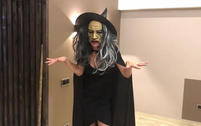 Mistress Mary: I Will Turn From a Witch to a Beauty