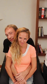 Anal sikiş spinner kaltak döl yutuyor fahişe grup seks göt seksi!