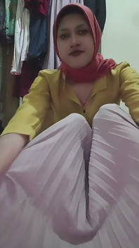Geile moslima femboy