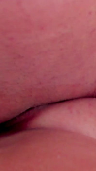 Sapphic Tribute: 100 orgasmes per tong