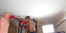 Hallelujah Johnson: Boxerské cvičení hlavní adaptace, které se vyskytují z odporového tréninku,...