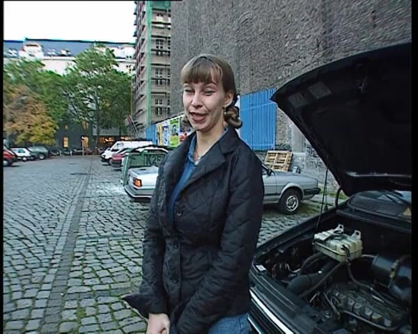 YOUR FIRST PORN: Jsem tak plachá Soft Clip - Michelle