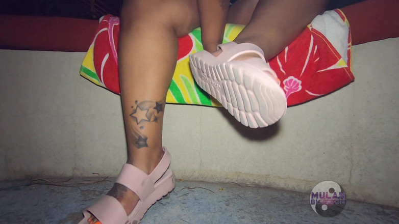 Mulan Blossom: Chodidla kuchařky se předvádějí