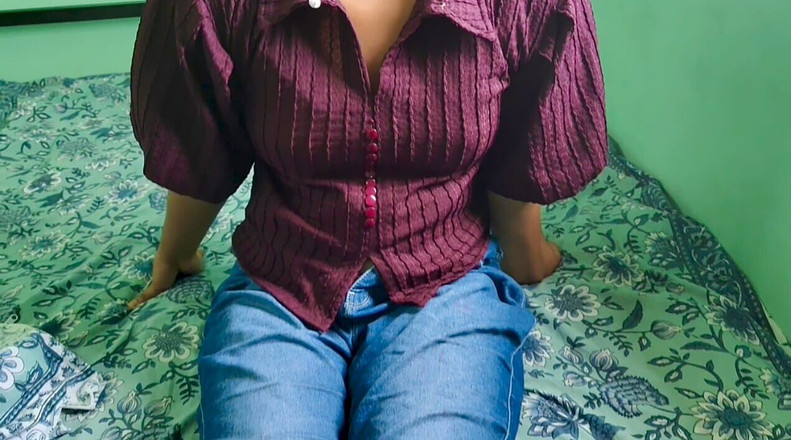 Mili bhabi: Těsná kundička indické teen nevlastní sestry