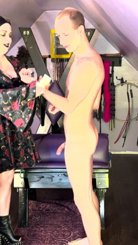 Domme Scarlett Rayne Ties up and Waxes Jake Grand's Legs