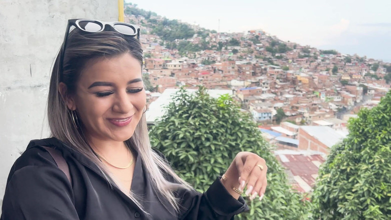 Naty Delgado: जब हम अपने शहर में केबल कार की सवारी करते हैं तो मैं अपने सौतेले भाई के सबसे अच्छे दोस्त के लिए बाहर लंड चोदता और चूसता हूं! Naty Delgado और brian Evans