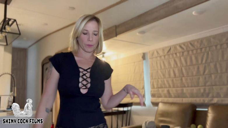 Jane Cane: Profesoara nu lasă elevul să absolve