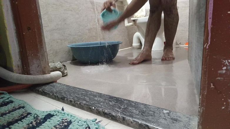 LovedSunsine1990: Siapa Mahu Mandi Bogel Dengan Saya?