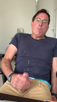 Benimle yoğun bir kenar seansı için hazır ol! Bu Videoda