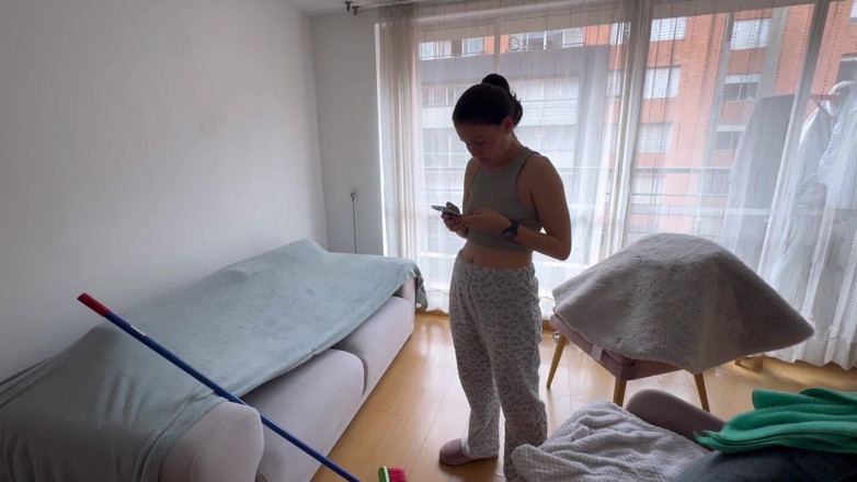 scarlettandc: Fetysz sprzątaczki w kompilacji