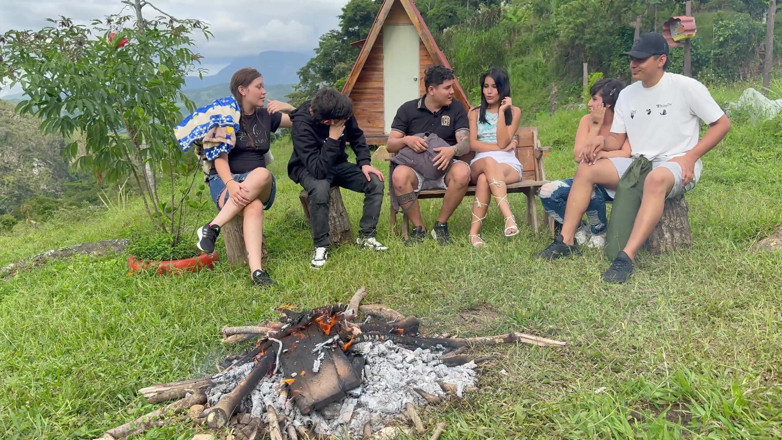 ManuelaAlvarez: Outdoor Sex, Young Latinos Pay Penance to an Indian Dwarf...
