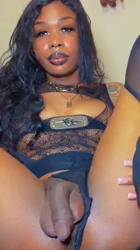 Pretty Black Trans Wants to Play