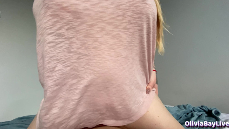 Olivia Bay: Nevlastní bratr sleduje porno s nevlastní sestrou a ji do šukání -...