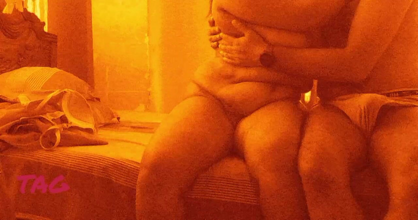 Teensex: 巨乳のホットなガールフレンドはいつも彼氏の巨根に惹かれていました。