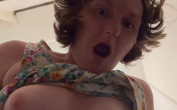 MistressWriggler: Stark Bollock Naked in Public Whilst Trying on New Clothes....