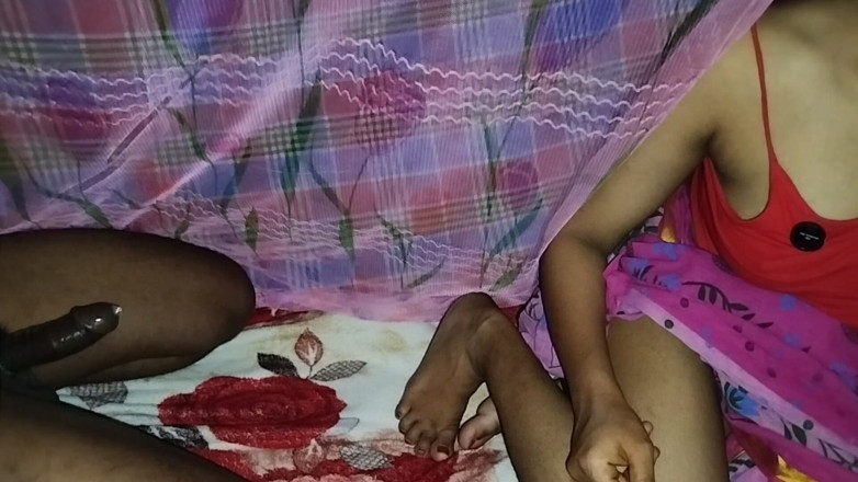 Deshi women: Moje nevlastní sestra konečně souhlasila s análním sexem