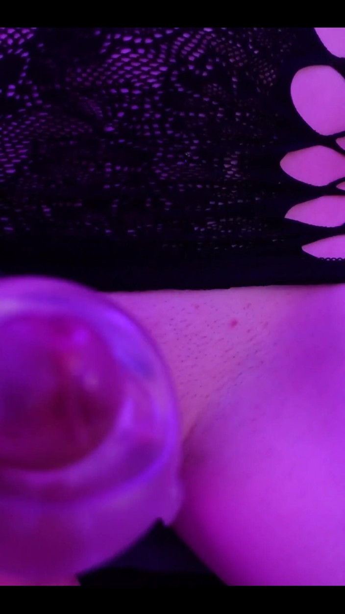 Trappybae: İlk video