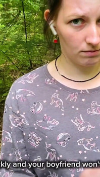 Aptal Esmer Ormanda Bir Bisikleti Kirdi Ve Tamir Için Bir Pussy'yle Ödeme Yapti! Köpek Stili̇ Siki̇ldi̇m