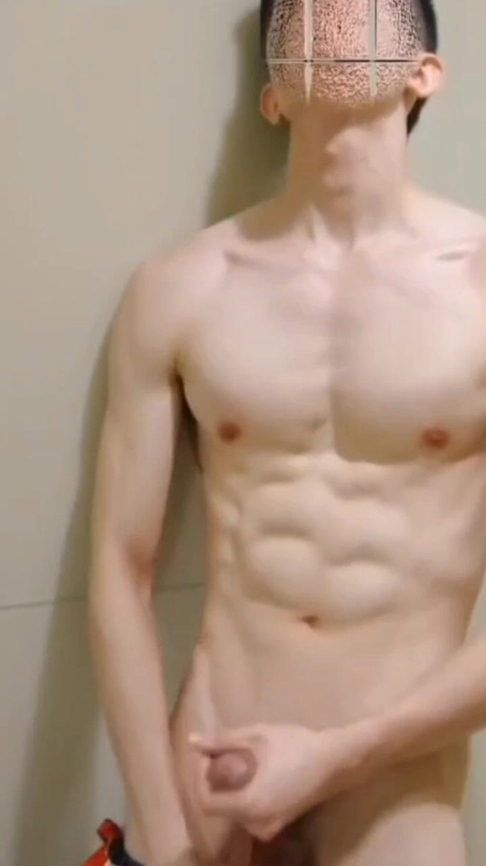 Louswee: Las secuelas de la noche