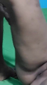 Indická bangali nevlastní sestra hindština Toking celé sexuální video