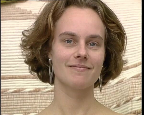 YOUR FIRST PORN: Attraktive Tina Wichst in Roten Socken - Attractive Tina Jerks off...