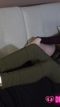 Sammy's Sweaty Feet Challenge - gadis impian dengan kaus kaki