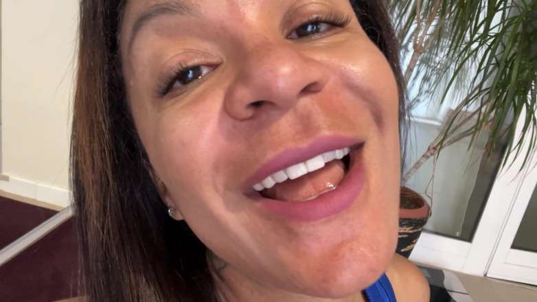 Miss Fluo: Free JOI MILF Big Ass Edging Instructions