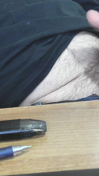 Big Italian Dick Jerk and Big Cum at Office Desk