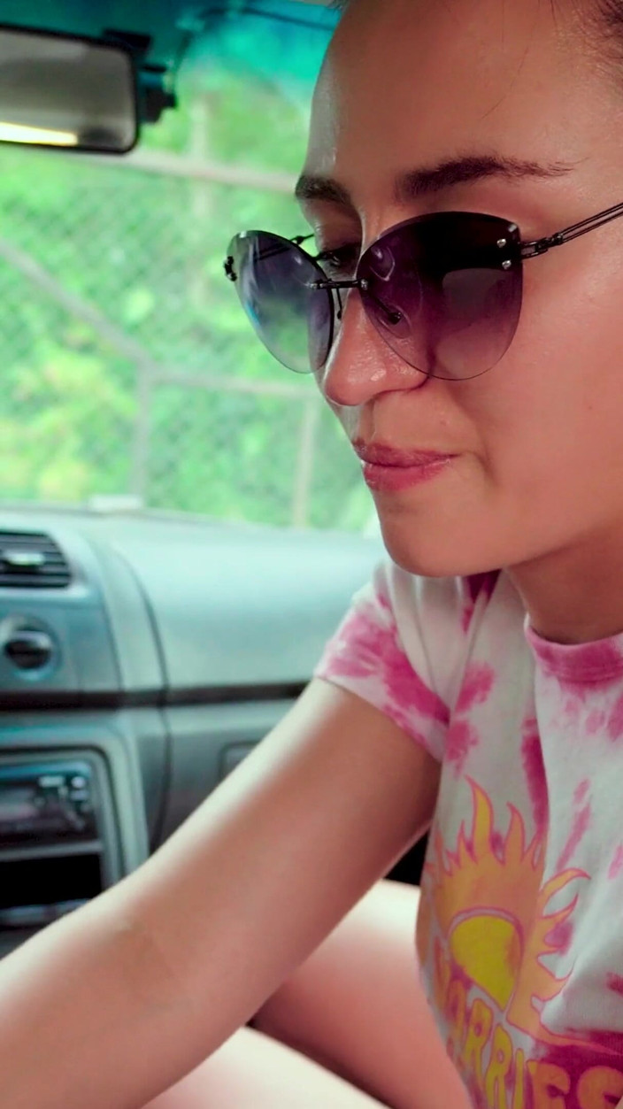YSP Studio: Car Handjob &amp; Cleanup with Paper Towels