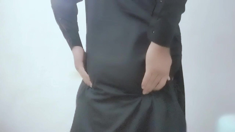 khanpathan2: Desi Pakistani Pathan Thirsty Big Ass Show Naked