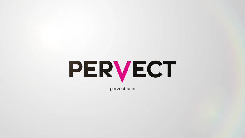 Pervect: Verbluffende interraciale dubbele penetratie voor Cherry English
