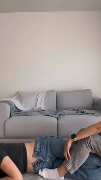 Aku suka banget kaki pacarku