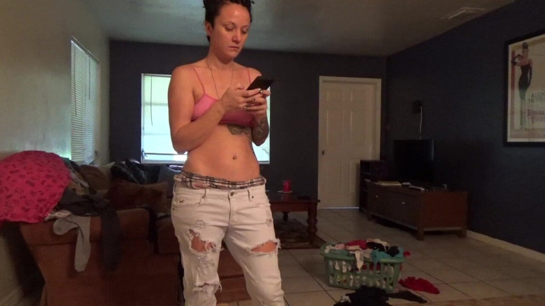 Goddess Vivian Leigh: Jeans Sagging Custom