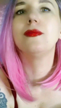 Lady angela schließe vaping lips fetisch