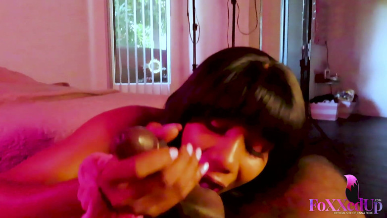 Jenna Foxx: 아빠 자지를 사랑하는 Jenna Foxx!