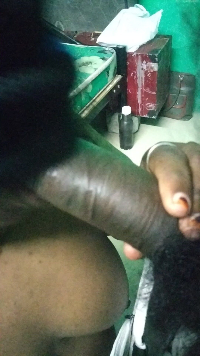 Benita sweety: Нова свіжа тітонька приєднується до нас для секс-відео