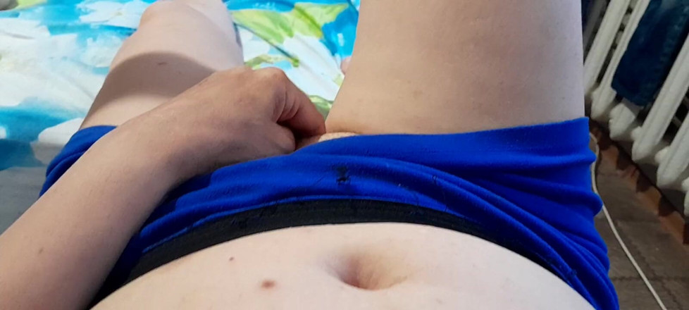 Lesbian-illusion: I Masturbate Next to My Lesbian Girlfriends Who Are Fucking