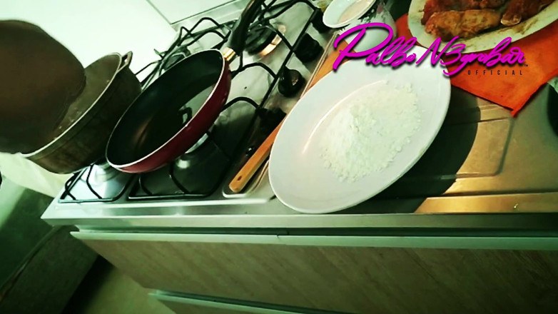 Uncut Lil Midget and Latina Freaky Friends: Pablon3grobar - memasak bersama ratu tenggorokan