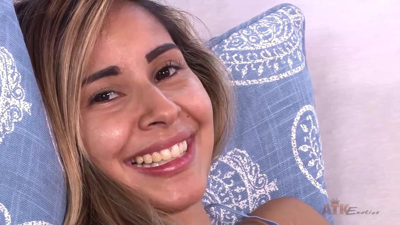 ATK Exotics: Mainan.