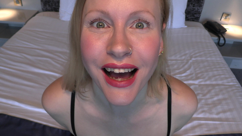 Blondehexe: Squirt in My Mouth