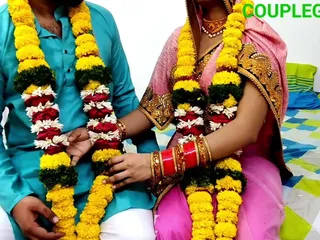 Sexy Komal: Happy Wedding Day Guys, Leave Well.