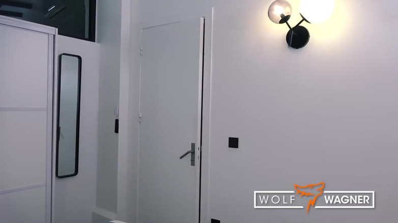 Wolf Wagner Com: ฝรั่งเศสแตกในรูตูดที่ปารีส เย็ดเดทแรก: Emmanuelle Worley - WolfWagner