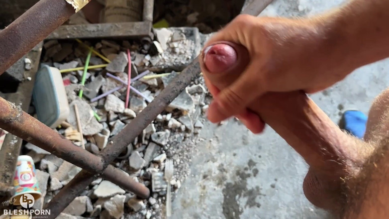 bleshporn: Bleshcouple - großer cumshot tim Blesh