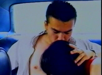 Public Lust: Asian babe is blowing cock in the car