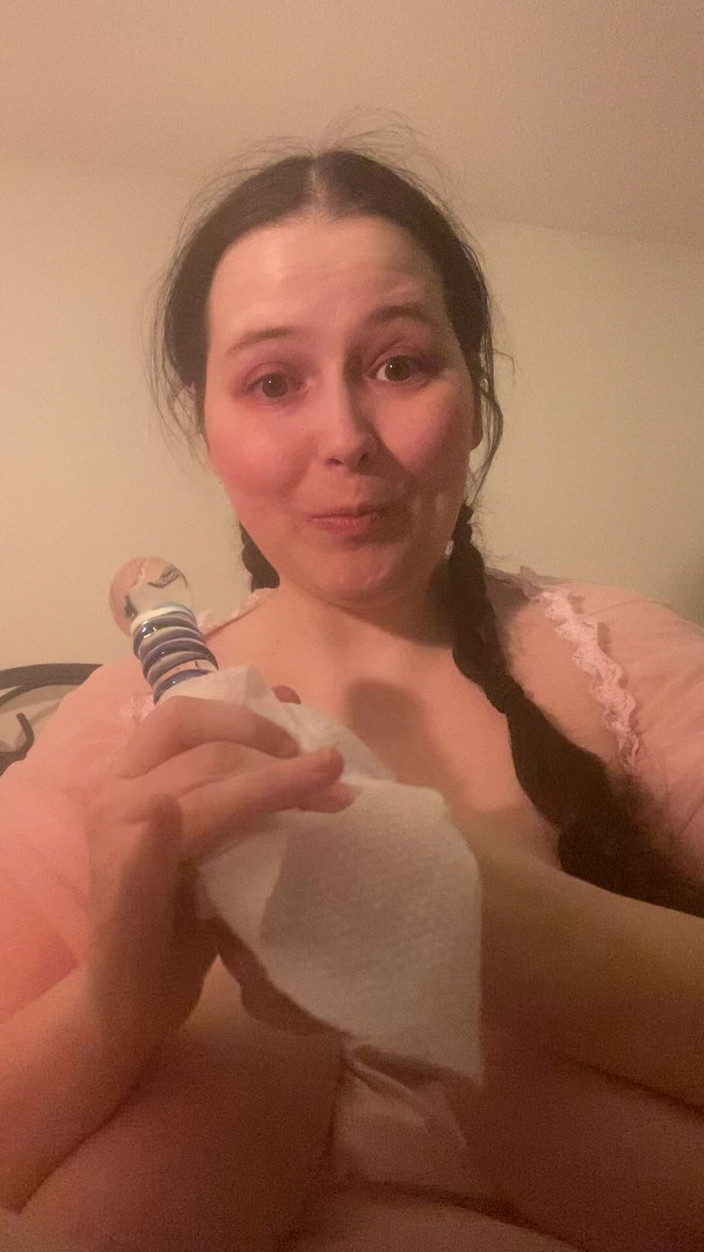 MissChrystalline: Seksspeeltje recensie en demonstratie: Aptitan 7.1" dubbele glazen dildo