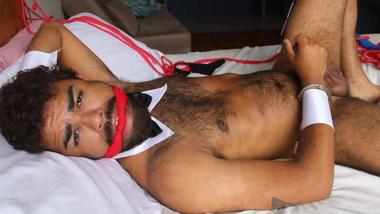 Brazilian guys gagged: Гарячий кролик у біді (10 вересня)!