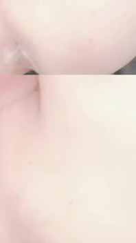 เด็กหนุ่ม จากการสอดใส่และถอนเยอะจนโฟมรูตูดไหลออกมาและเขากินมัน