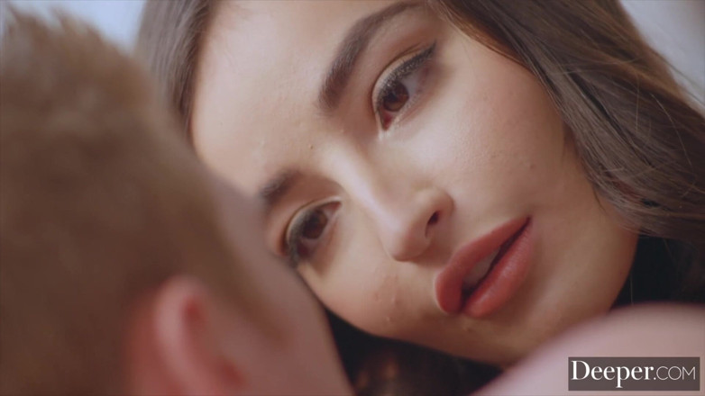 Deeper: 깊은. Emily Willis의 가장 깊은 DP 환상이 실현됩니다.