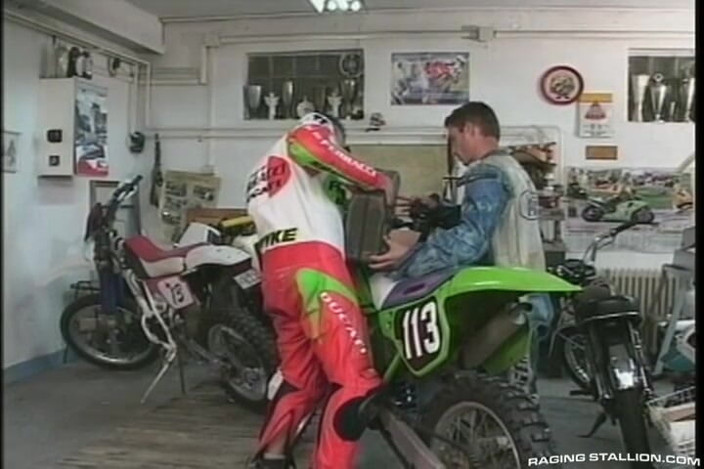 High Octane: Moto Studs